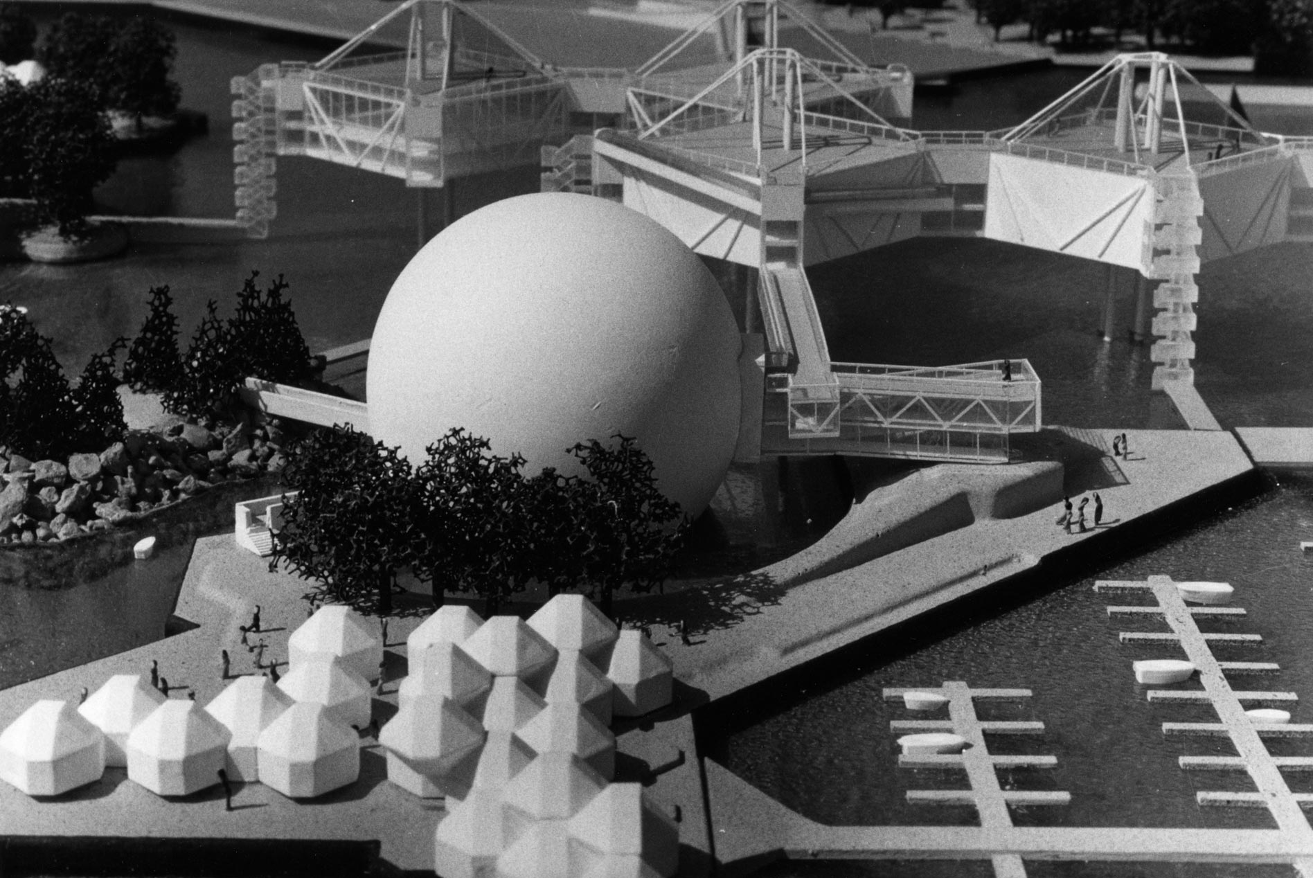 Cinesphere and Pods, Ontario Place