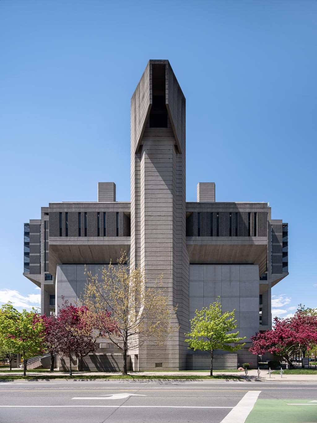 John P. Robarts Library, University of Toronto