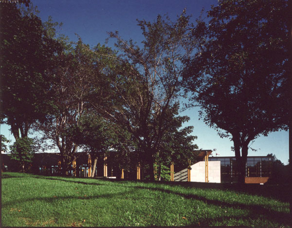 North Toronto Memorial Community Centre