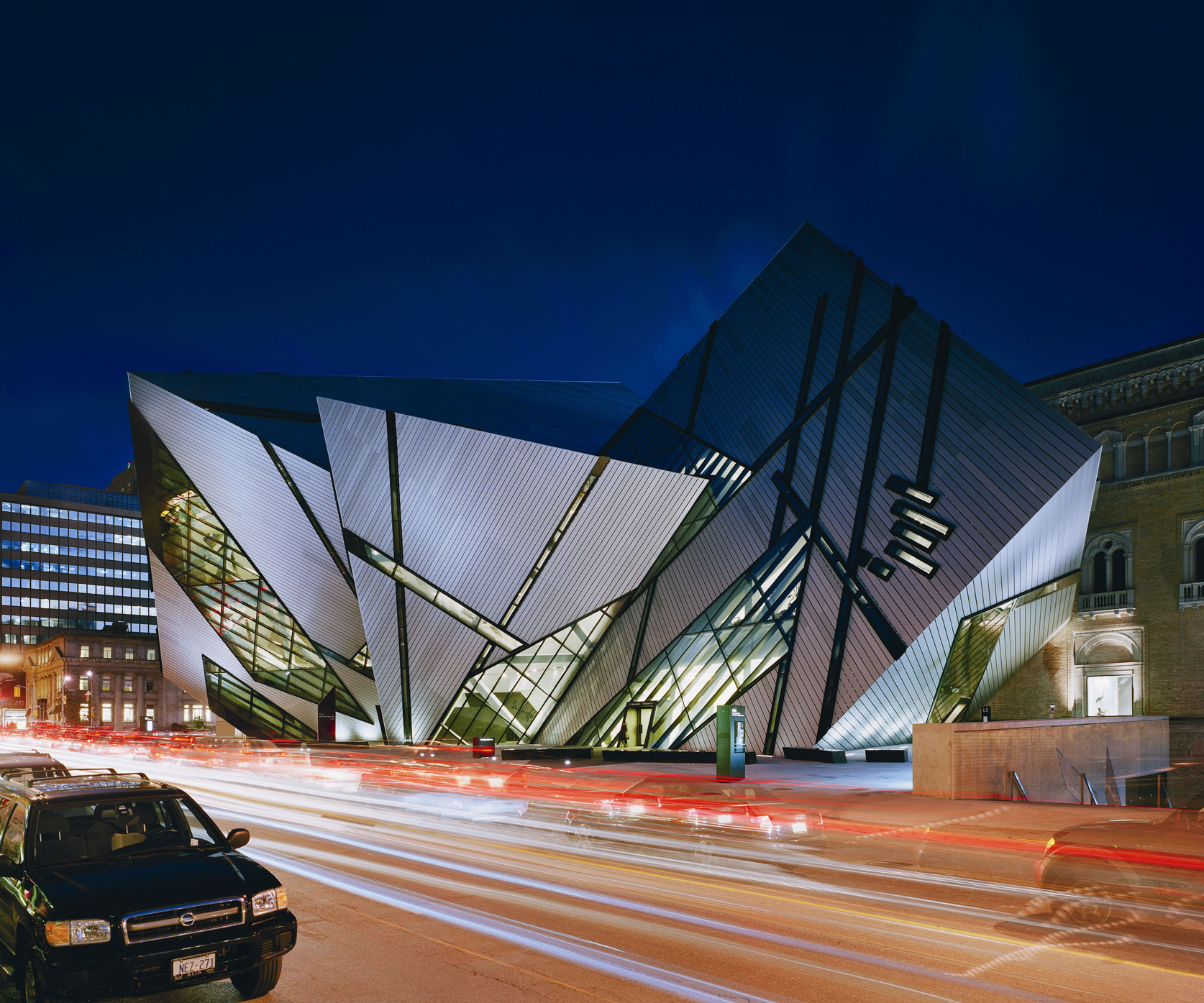 Michael Lee-Chin Crystal, Royal Ontario Museum