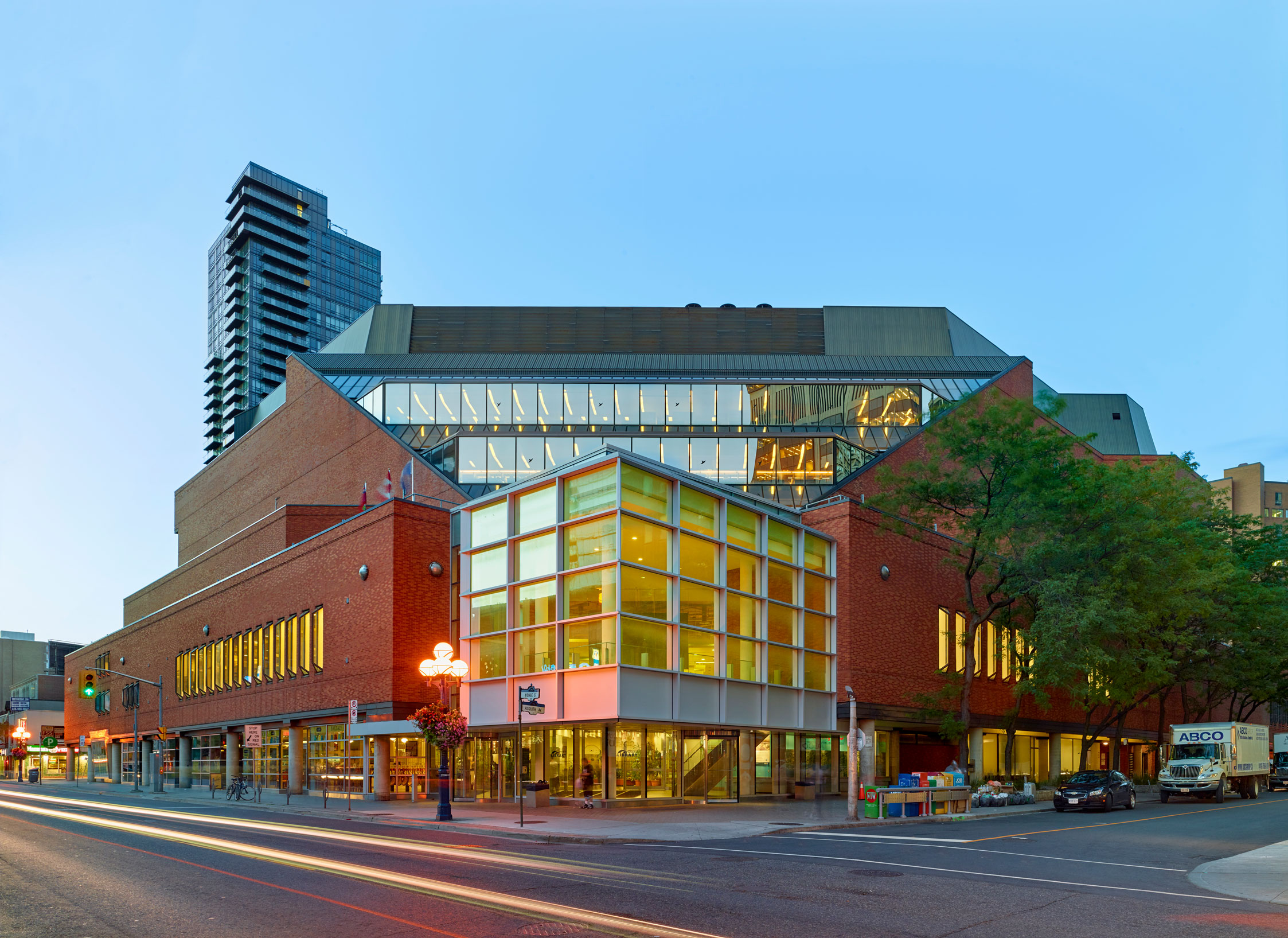 Toronto Reference Library, Toronto Public Library