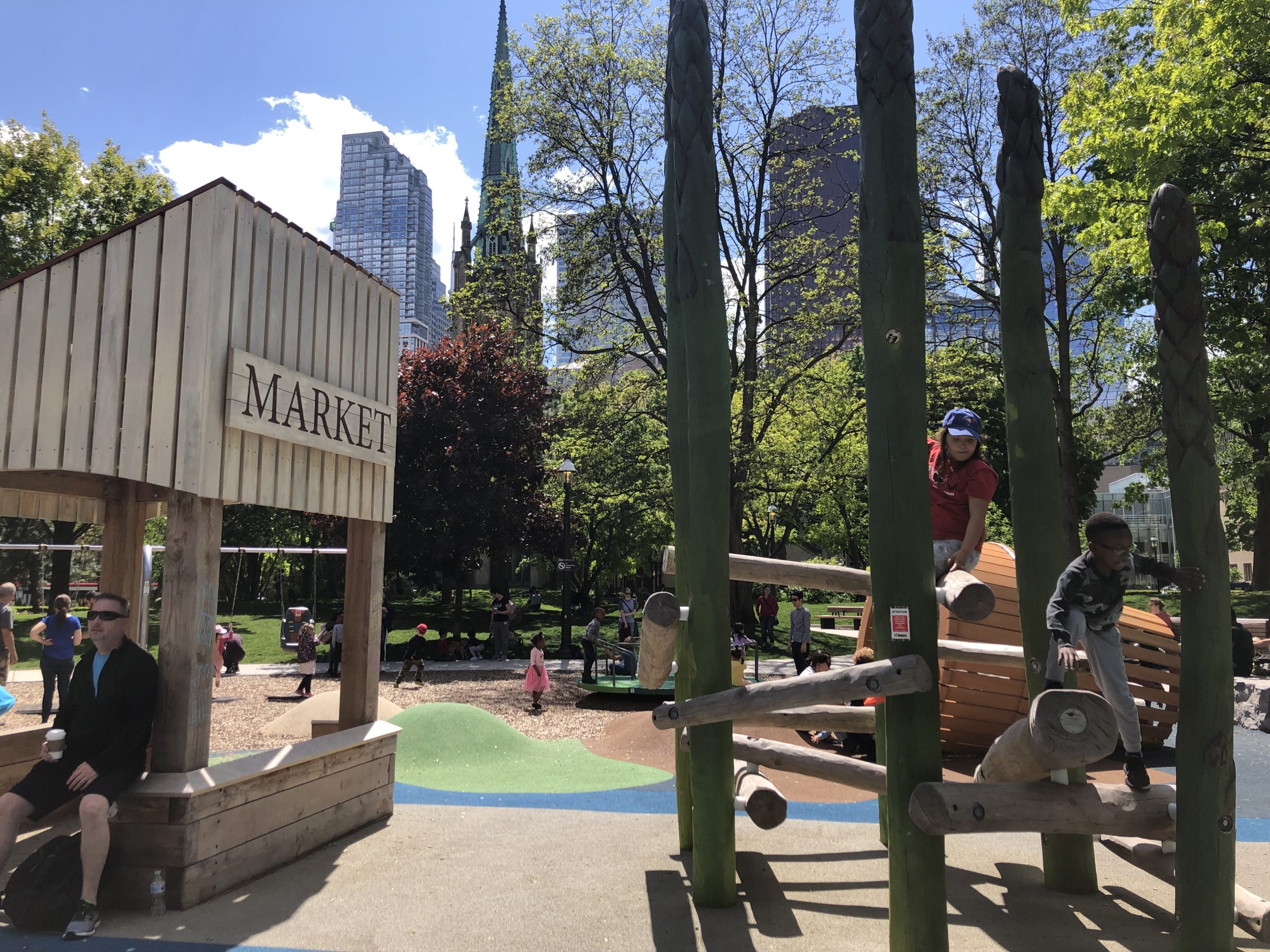 Photo by Krista Jahnke, courtesy of PMA Landscape Architects.